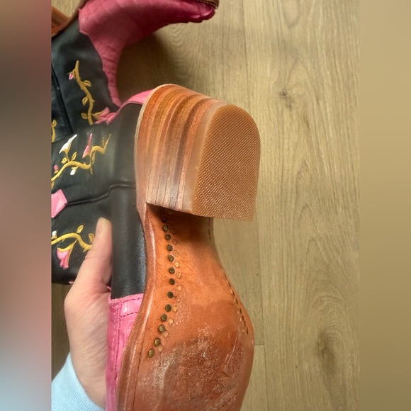 Los Altos Boots Pink Black Floral Embroidered Western Genuine Crocodile Size 7 - Picture 4 of 12